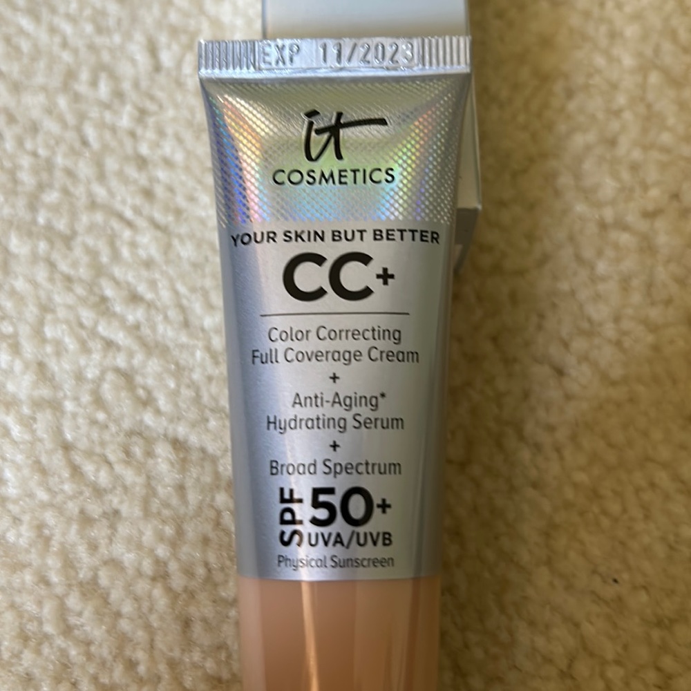 it CC+ Full Coverage Cream